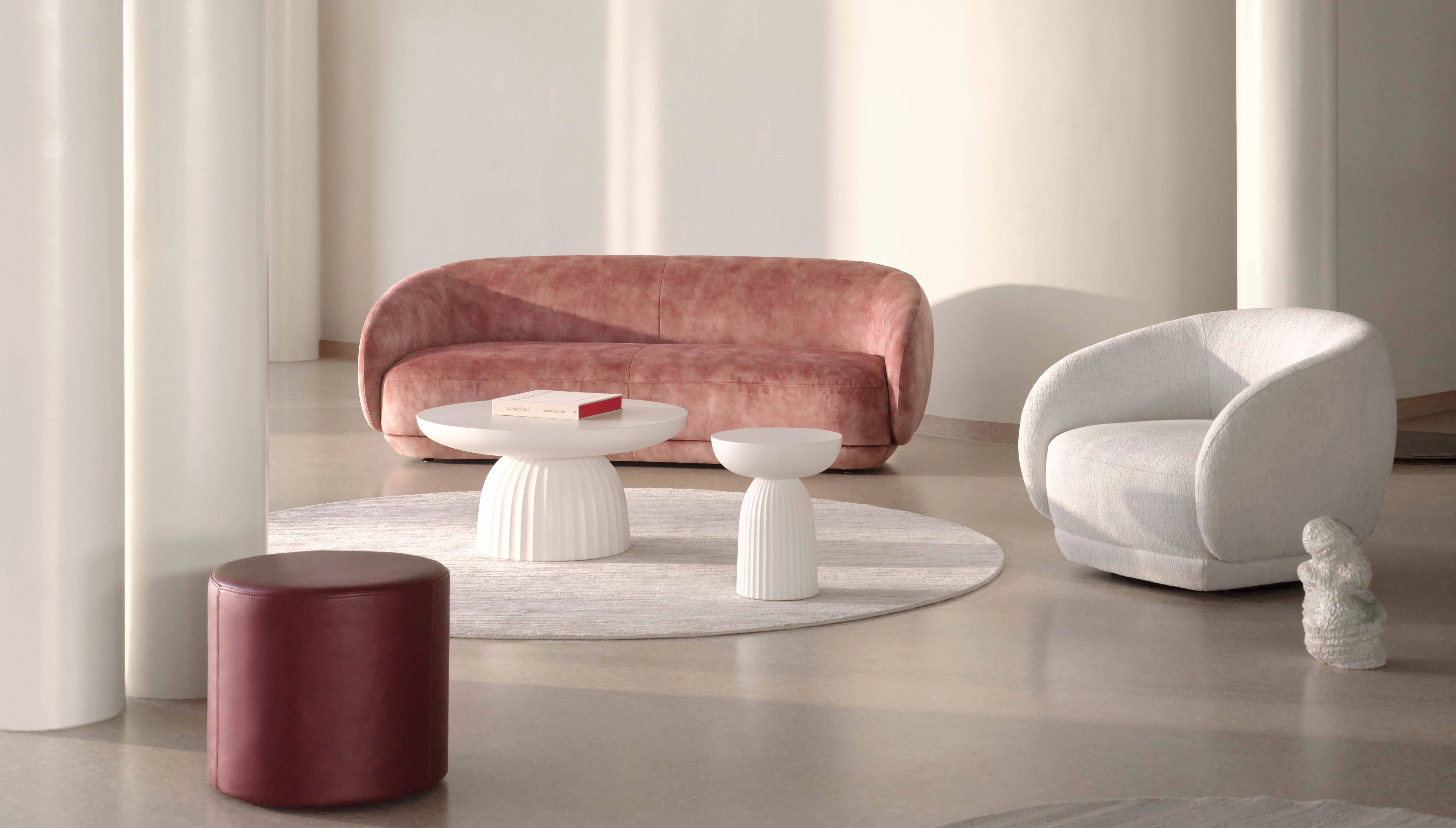 Приставной стол Expose -  Под заказ в интерьере