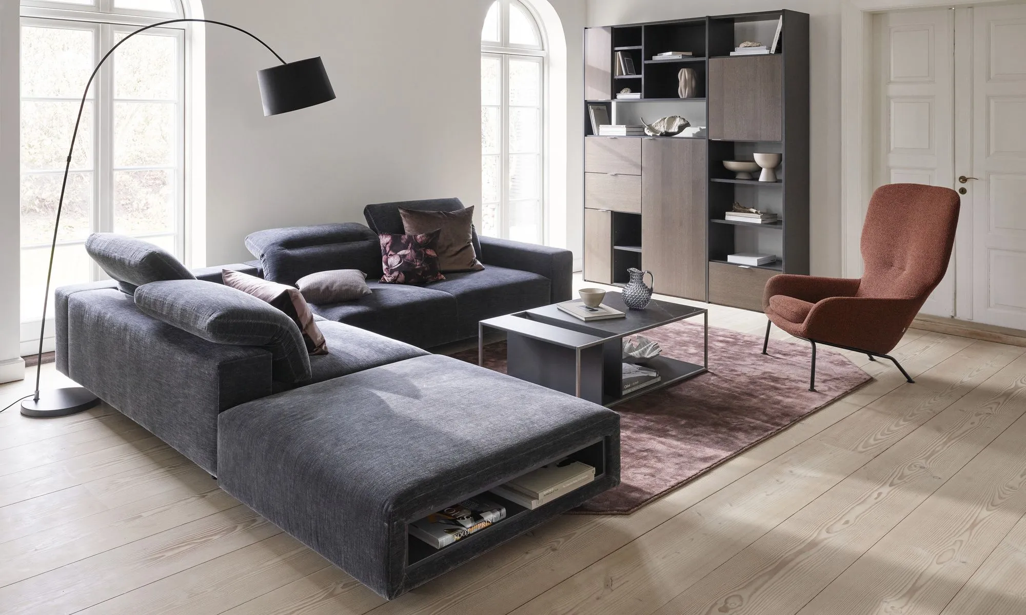 Напольный светильник Kuta -  Под заказ в интерьере