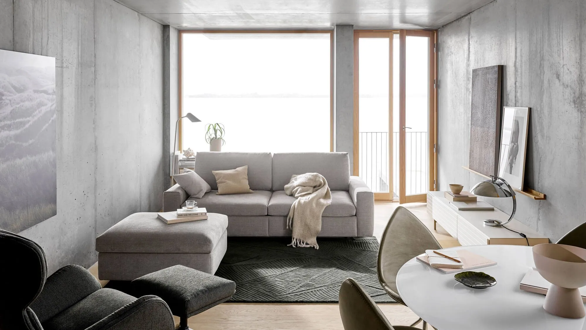 Подушка Linen -  Под заказ в интерьере