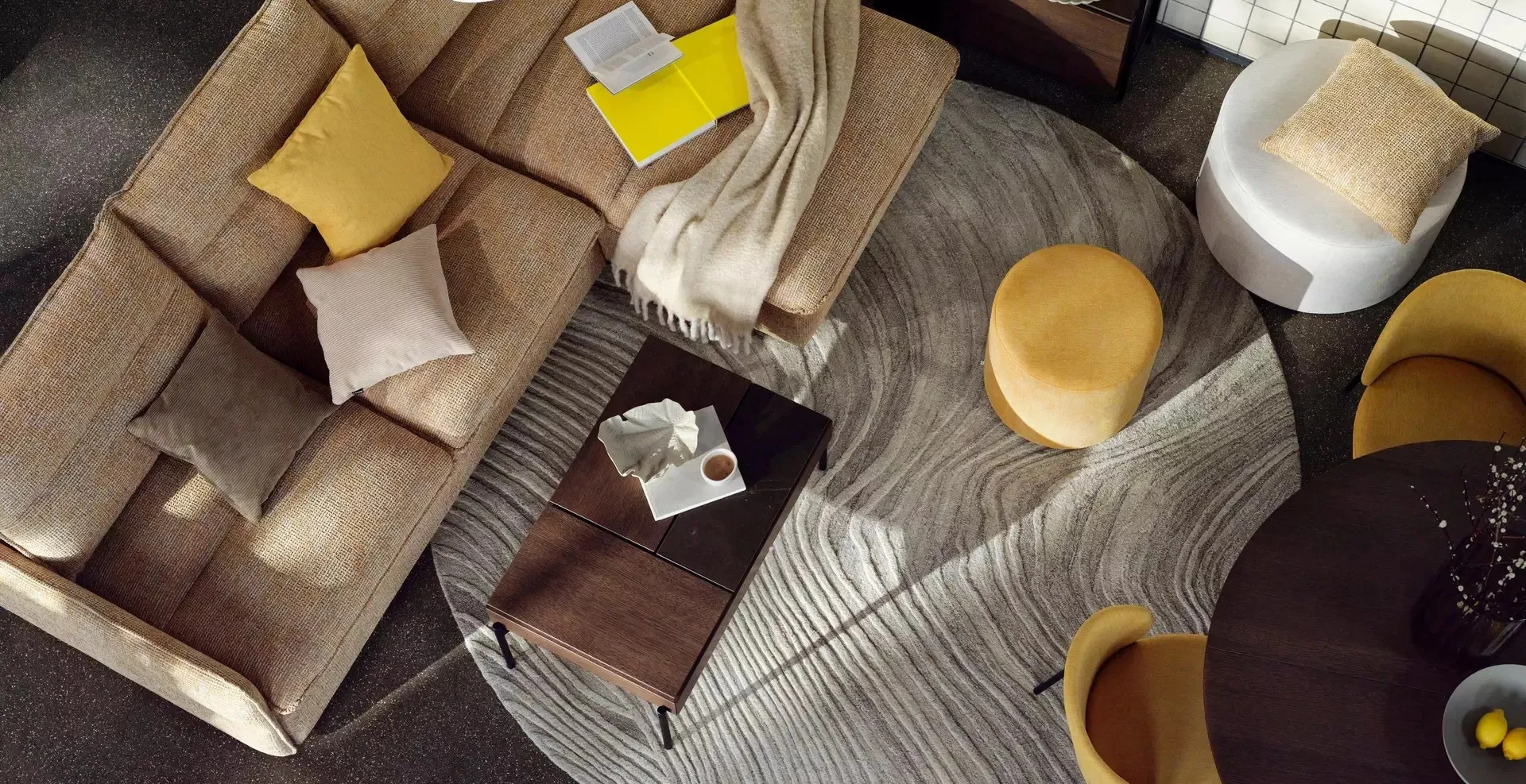 3-местный диван-кровать Southampton - Capri ткань бежевого цвета 3230 -  В наличии в интерьере