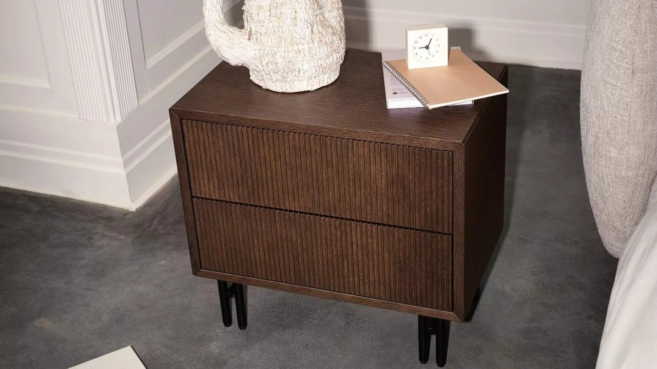 Прикроватная тумба на ножках Element -  Под заказ в интерьере