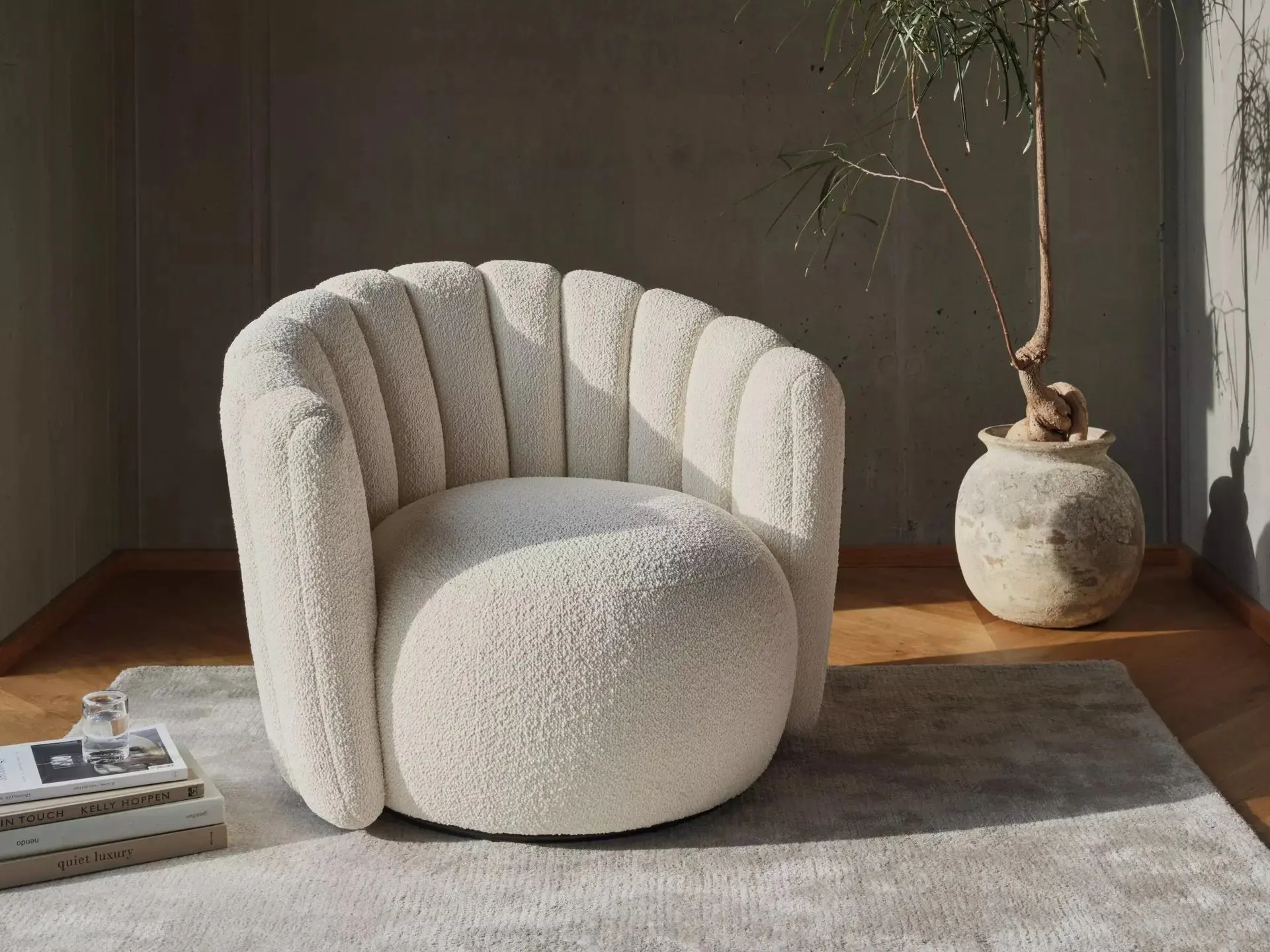 Кресло Sweet Art c поворотным основанием - Frisco 2275 Ткань голубого цвета -  Под заказ в интерьере