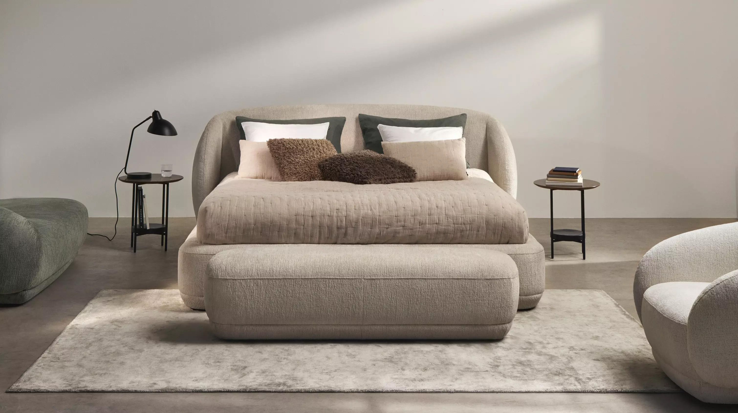 Скамейка Bolzano - Arezzo ткань светло-коричневого цвета 3332 -  Под заказ в интерьере