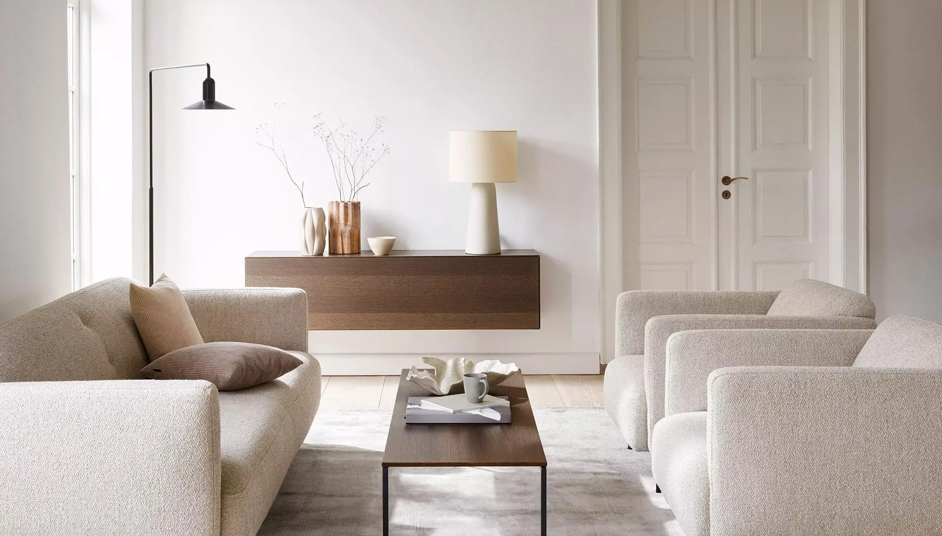 Настенный шкаф Lugano в интерьере