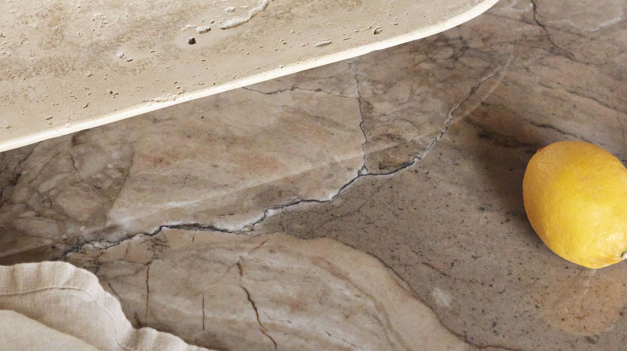 Блюдо Elements -  Под заказ в интерьере