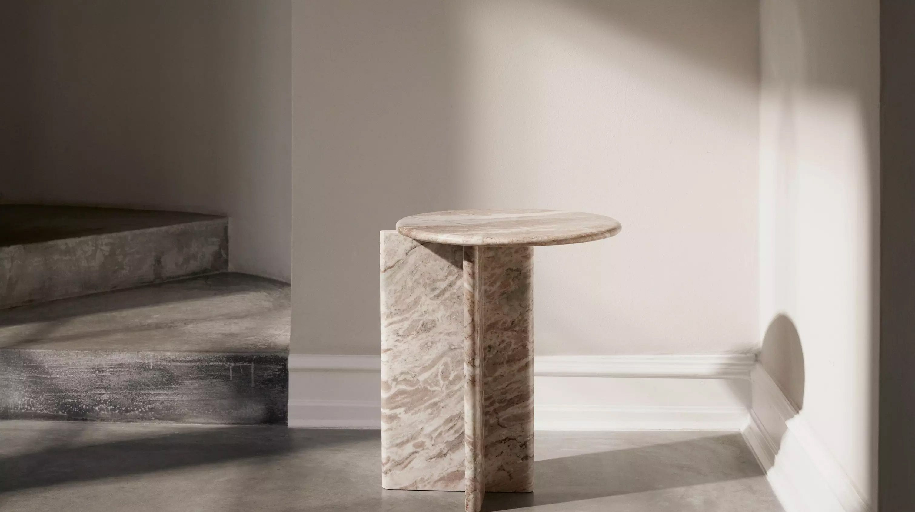 Журнальный столик Milano -  Под заказ в интерьере