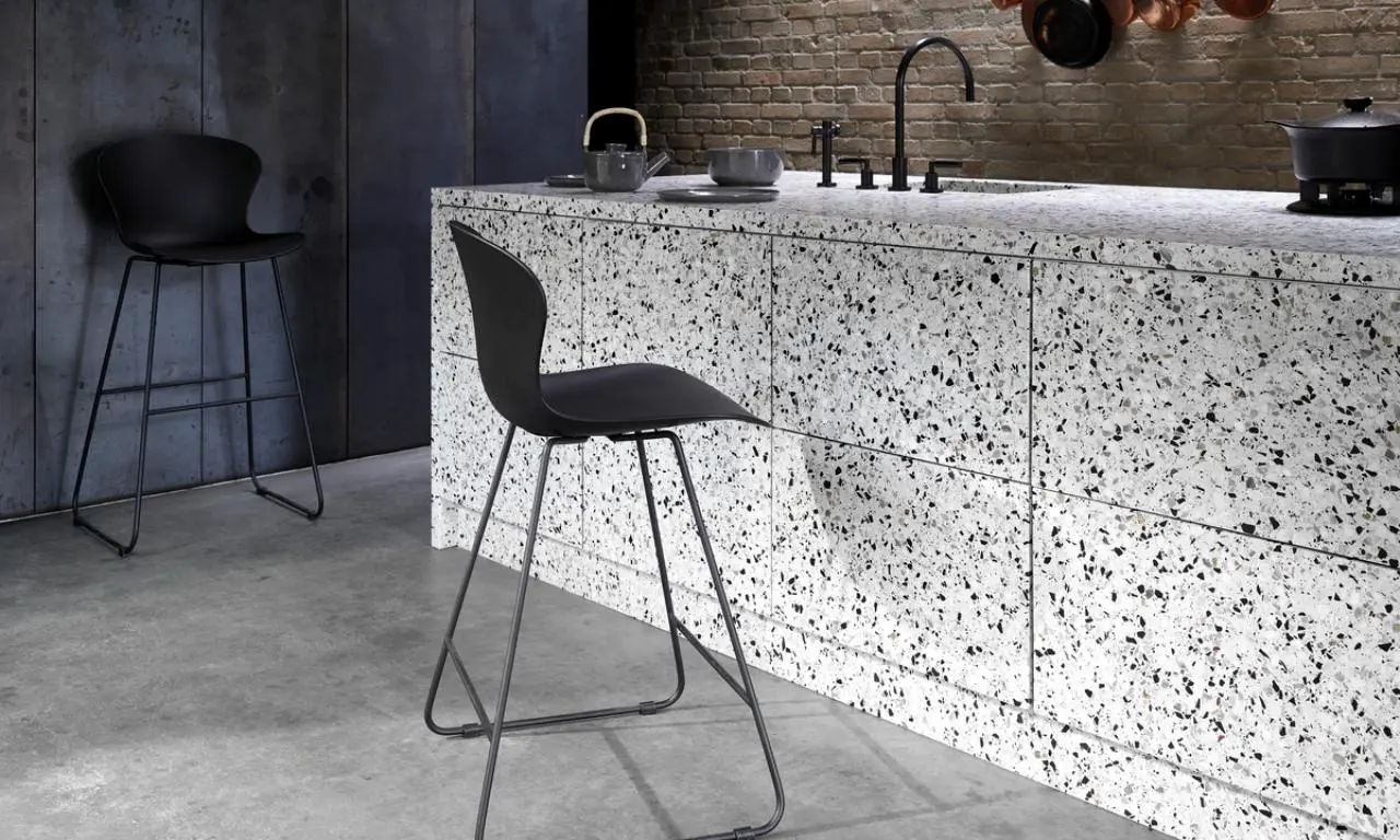 Барный стул Adelaide -  Под заказ в интерьере