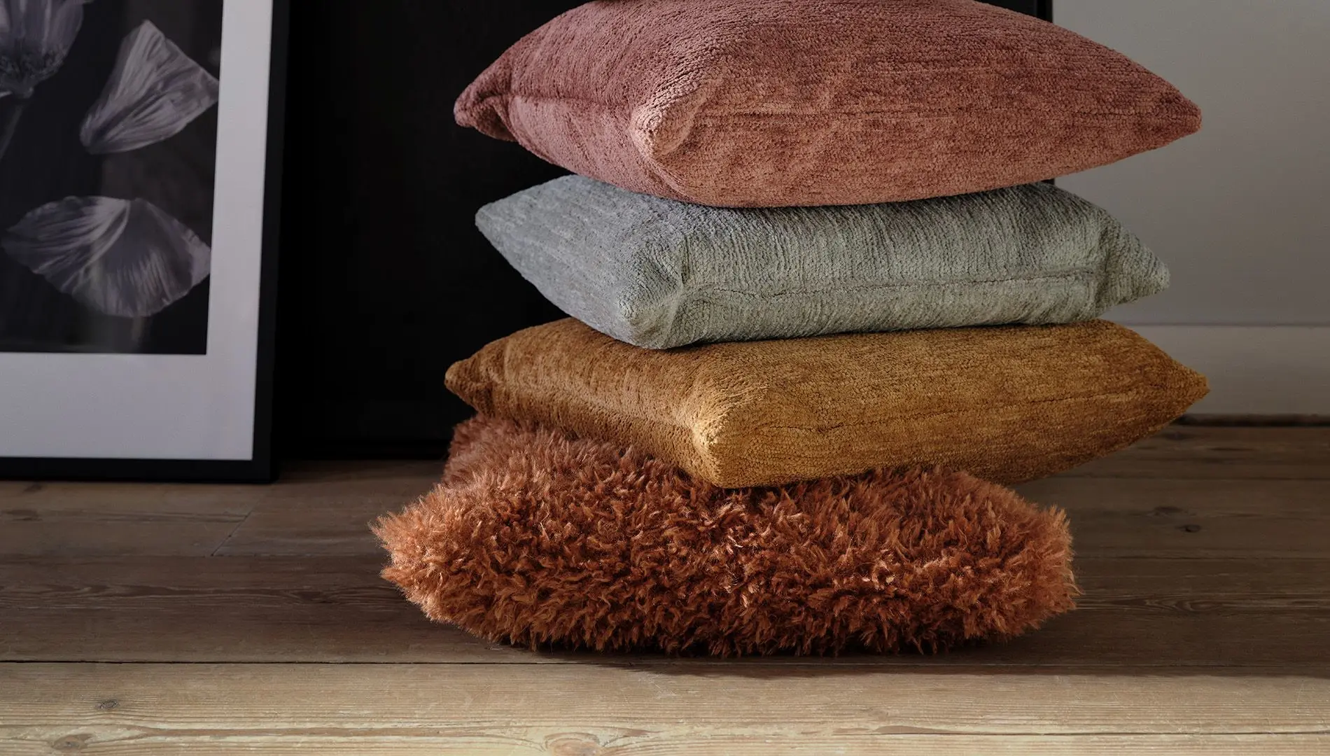 Подушка Teddy -  Под заказ в интерьере