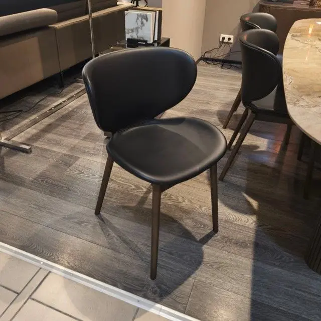 Стул Hamilton в интерьере