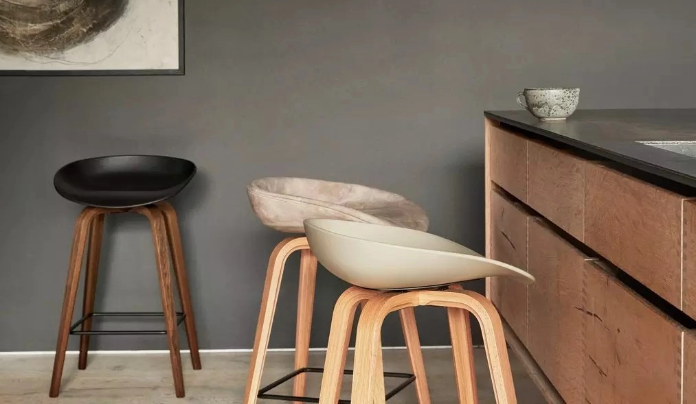 Барный стул Hauge - Avellino ткань серо-голубого  цвета 3253 -  Под заказ в интерьере