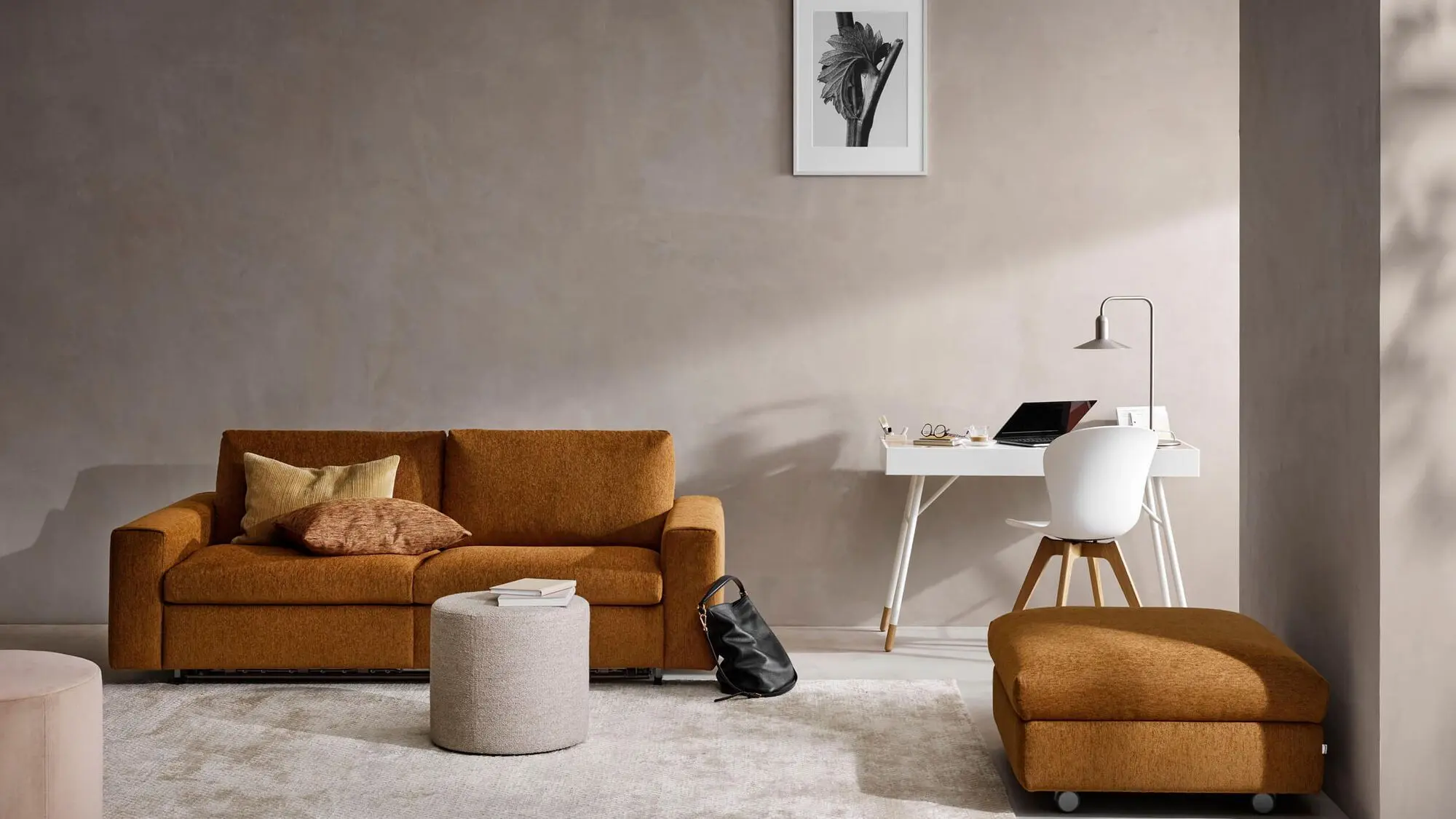 Пуф Eden - Lazio 3091 Ткань бежевого цвета  -  Под заказ в интерьере