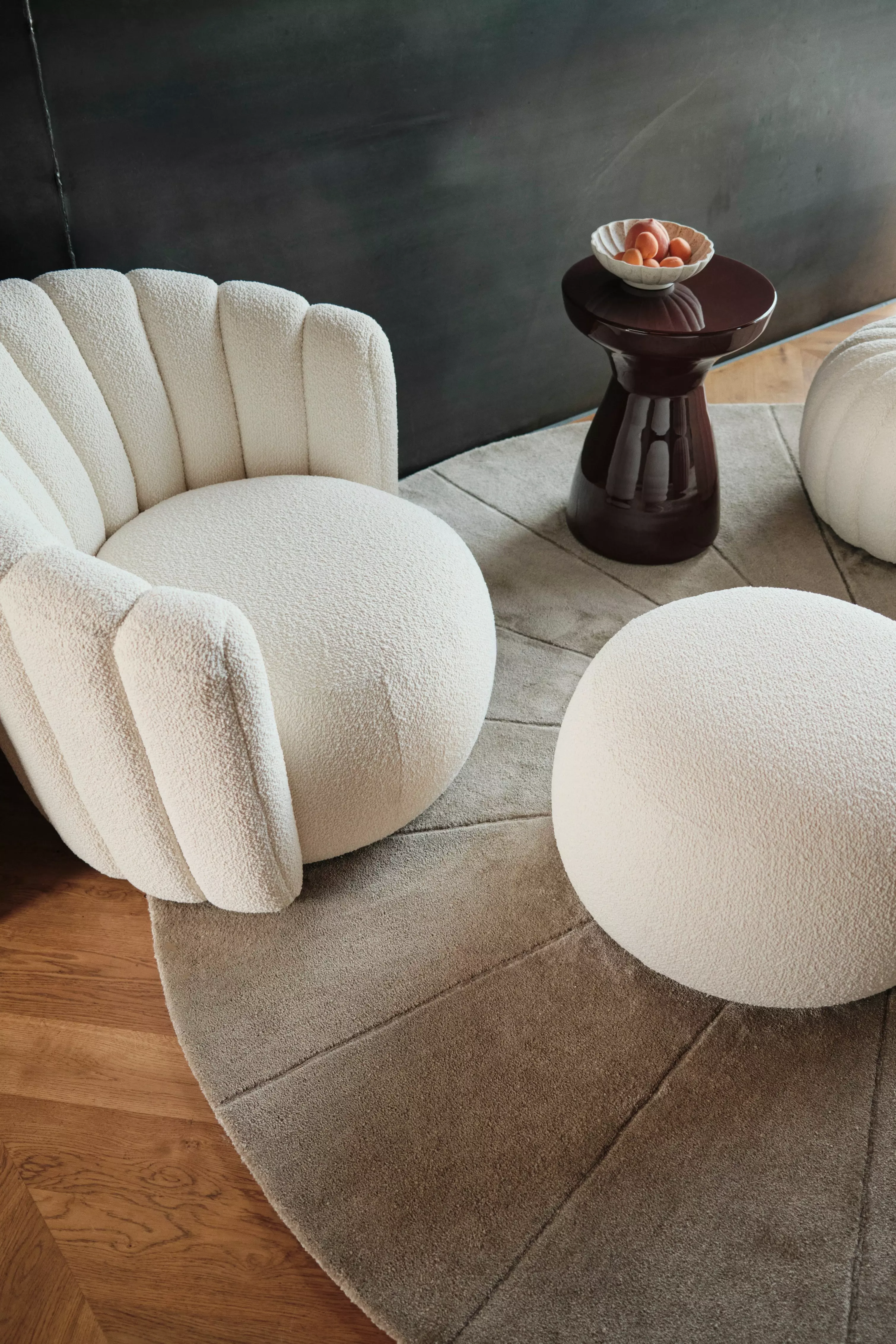 Пуф Sweet Art - Rimini ткань светло-бежевого цвета 3083 -  Под заказ в интерьере