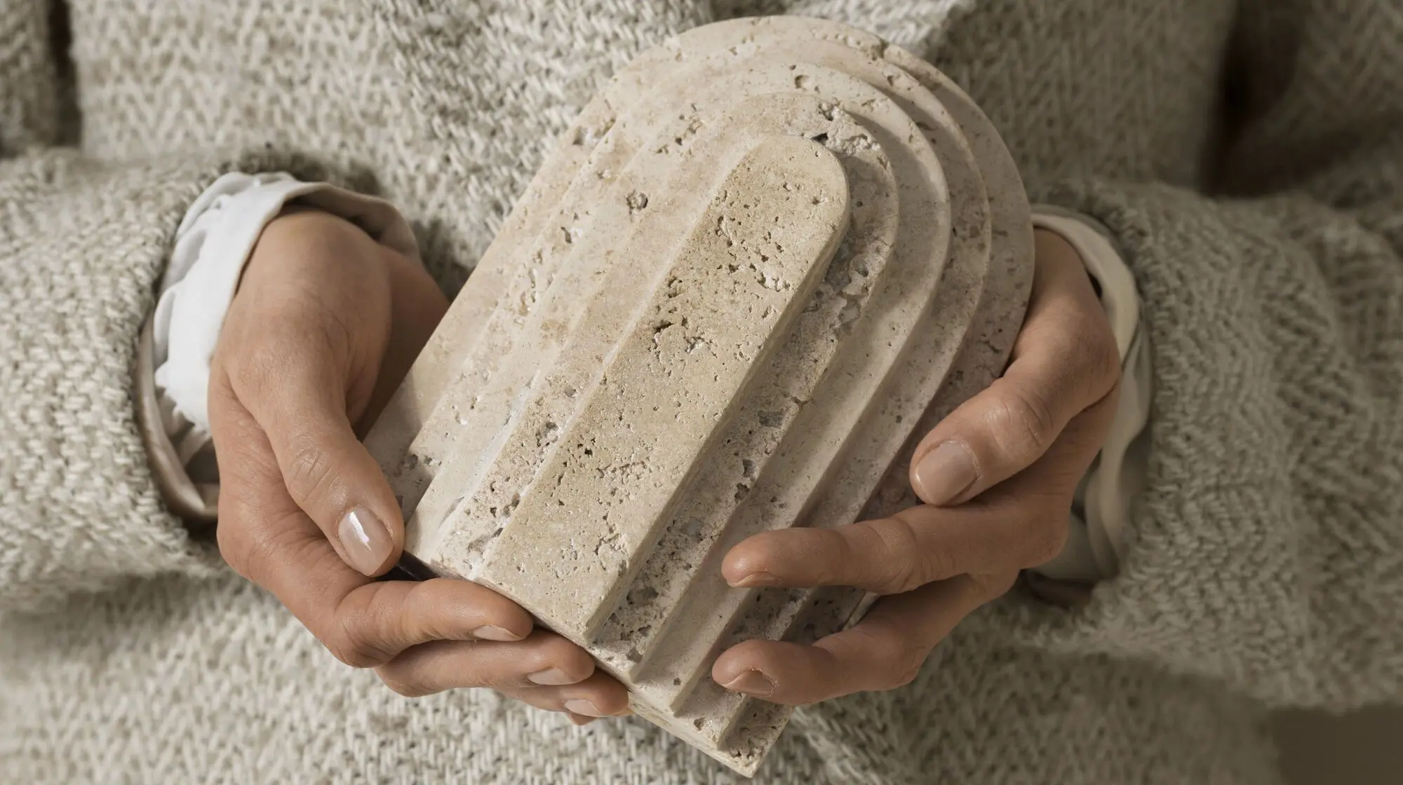 Скульптура ARCH -  В наличии в интерьере