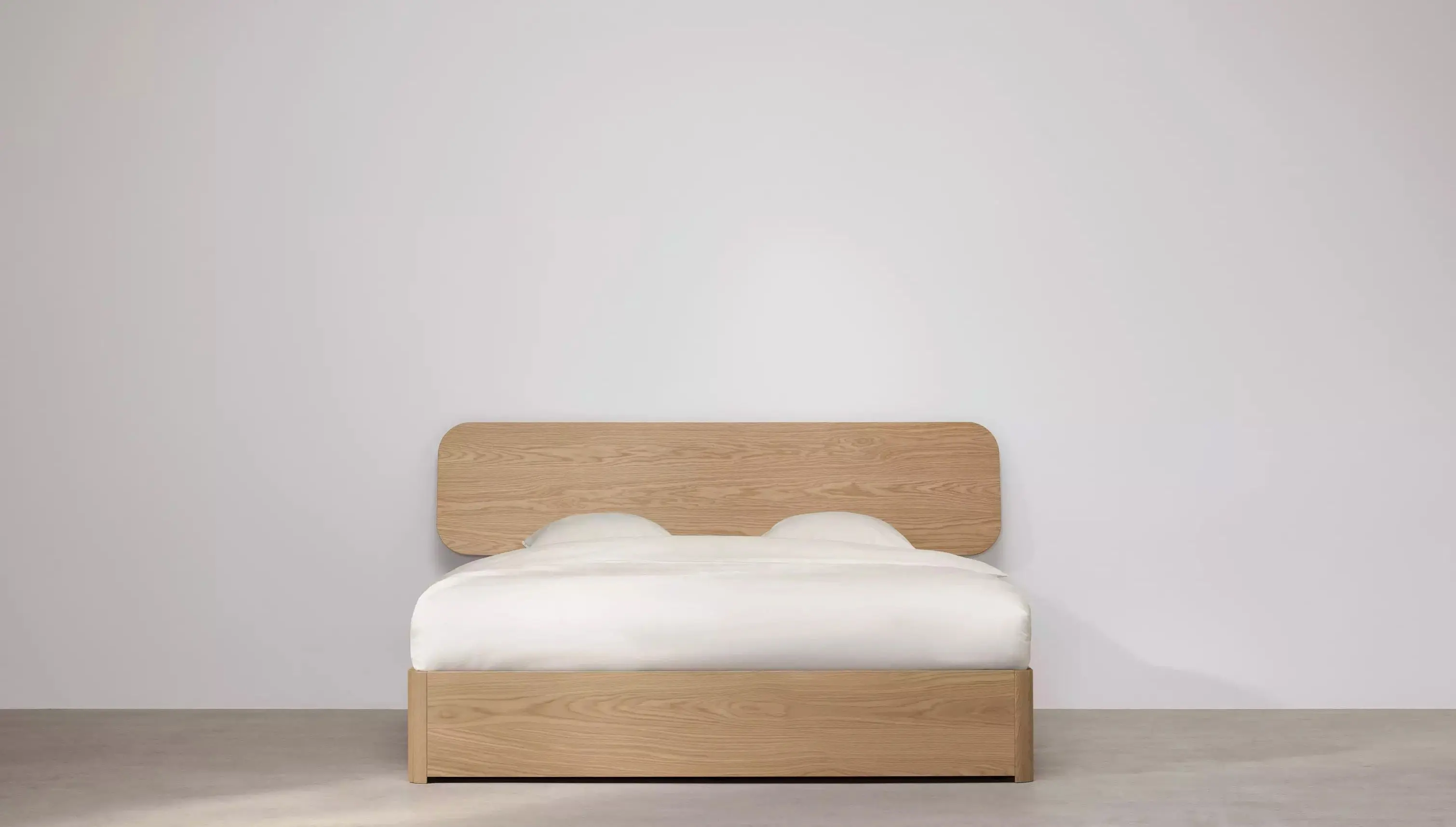 Кровать Element с настенным изголовьем  -  Под заказ в интерьере