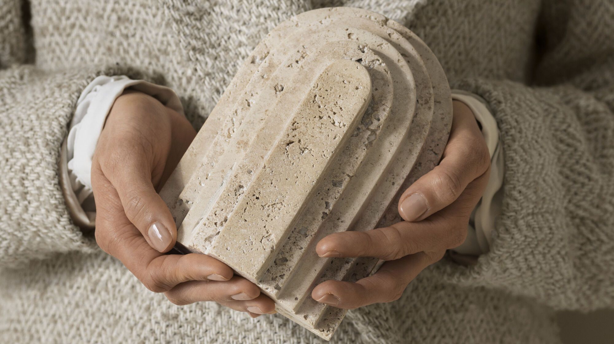 Скульптура ARCH -  Под заказ в интерьере