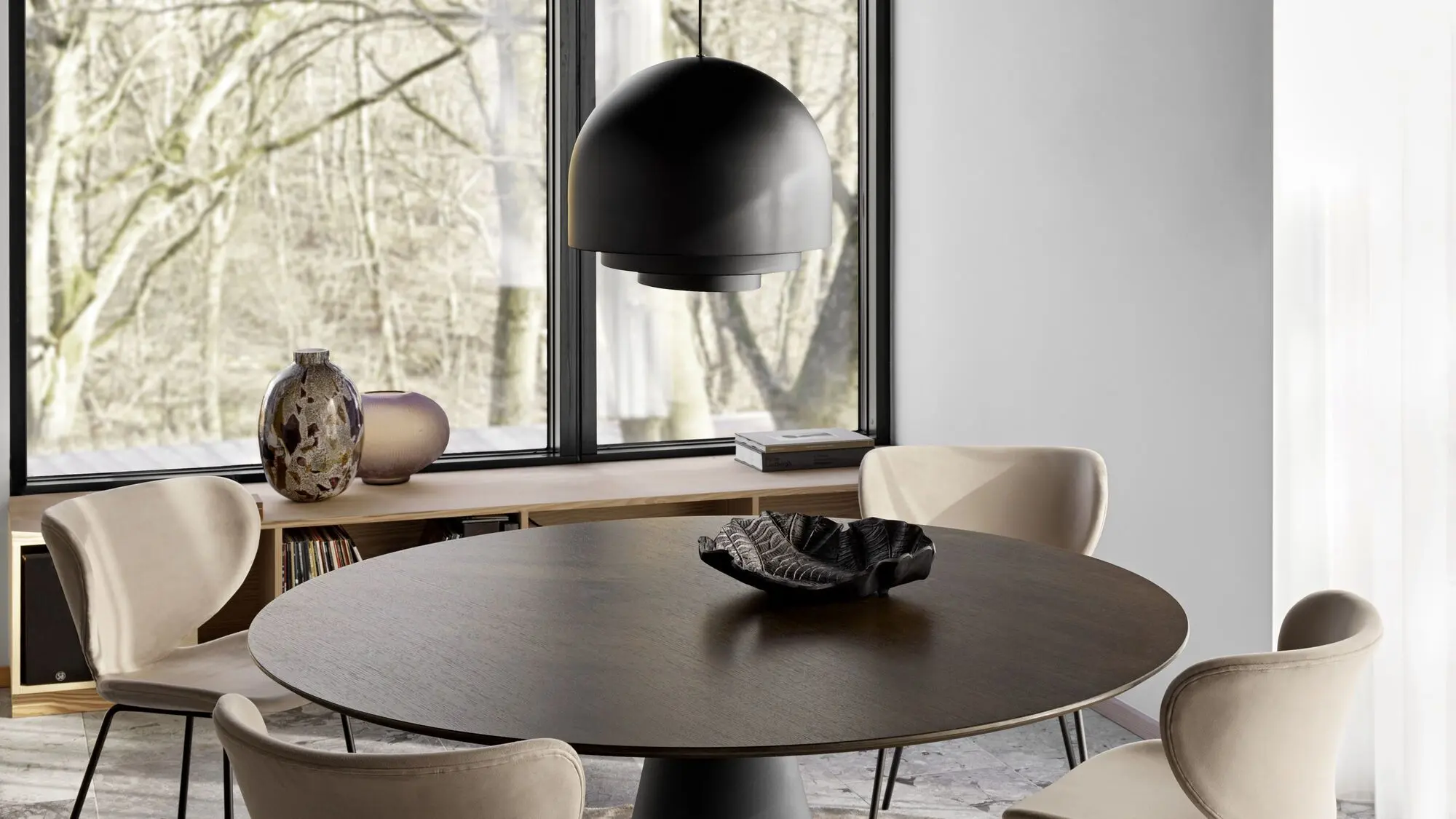 Cтул Hamilton с функцией вращения обивка - York 5120 Kожа коньячного цвета  -  Под заказ в интерьере