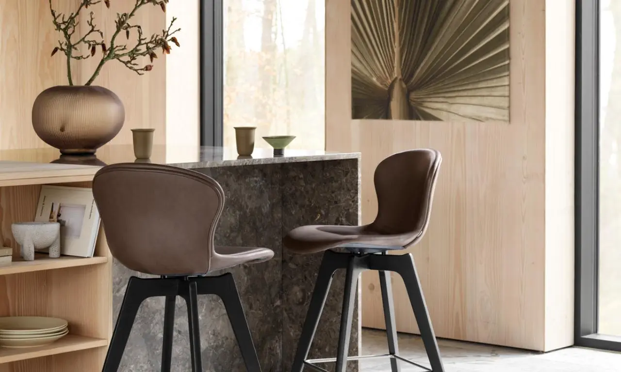 Барный стул Adelaide -  Под заказ в интерьере