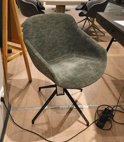 Cтул Vienna с функцией вращения