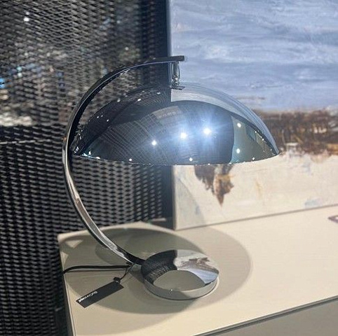 Настольная лампа Shelter