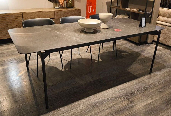 Стол Augusta с дополнительной столешницей