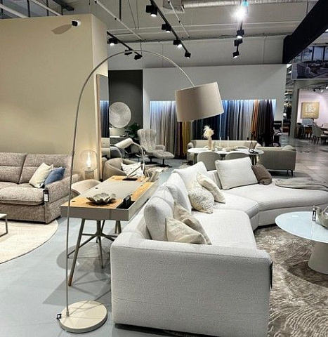 Напольный светильник Kuta